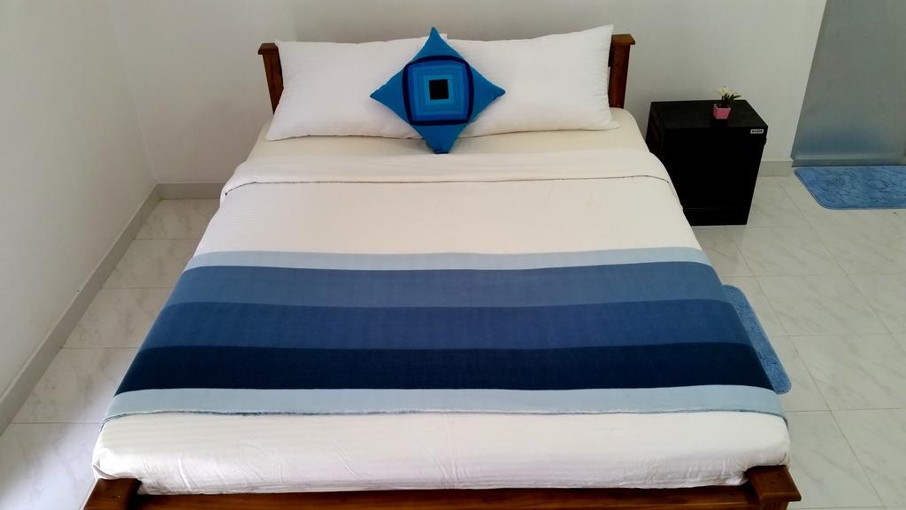 Radha Tourist Home Polonnaruwa Esterno foto